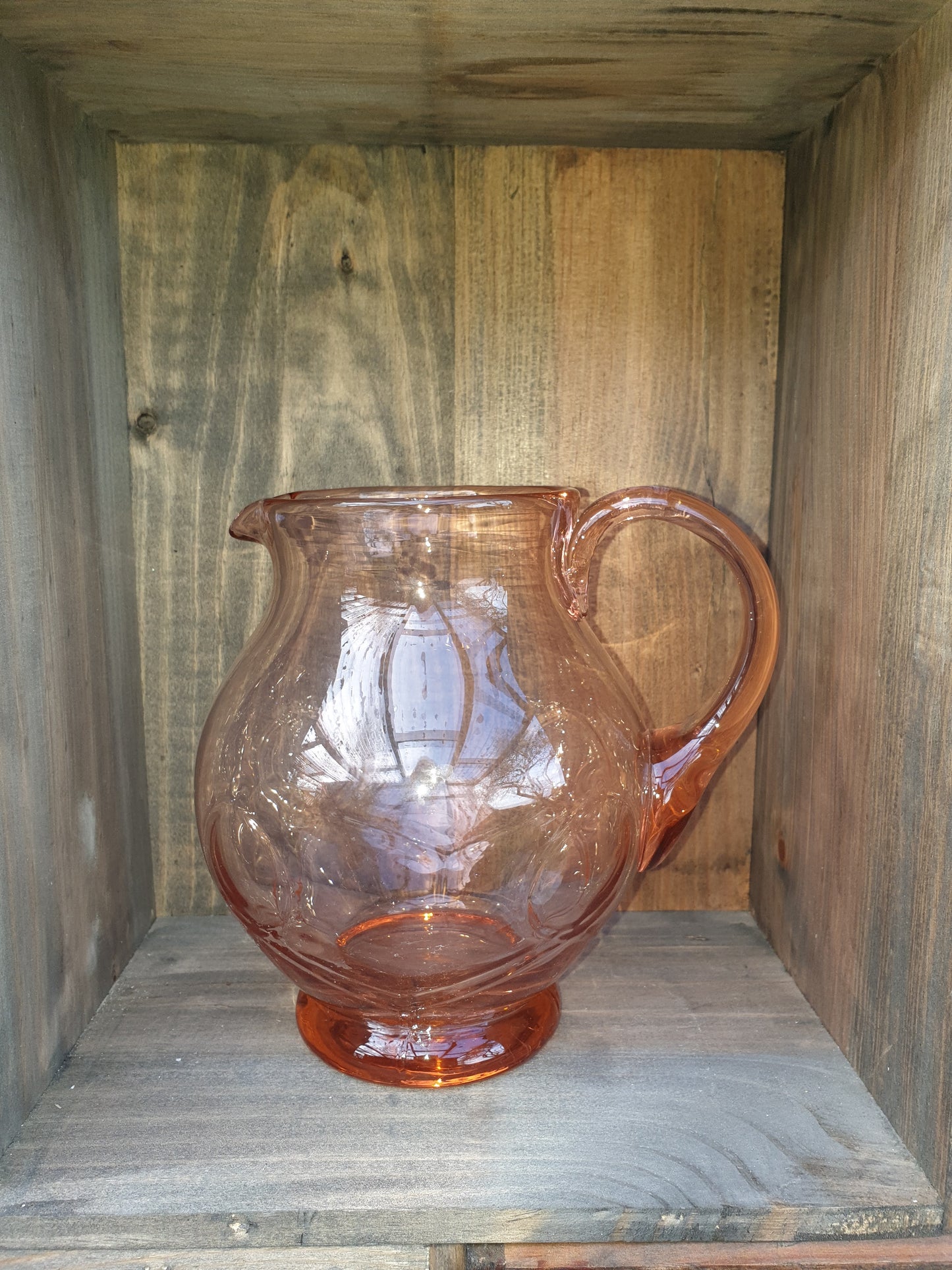 Vintage pink glass jug and tumbler set.
