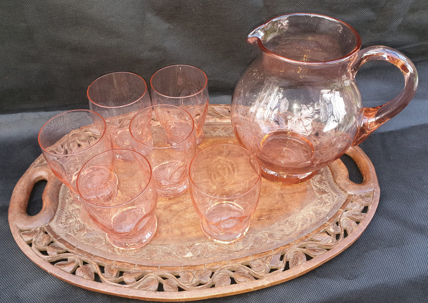 Vintage pink glass jug and tumbler set.