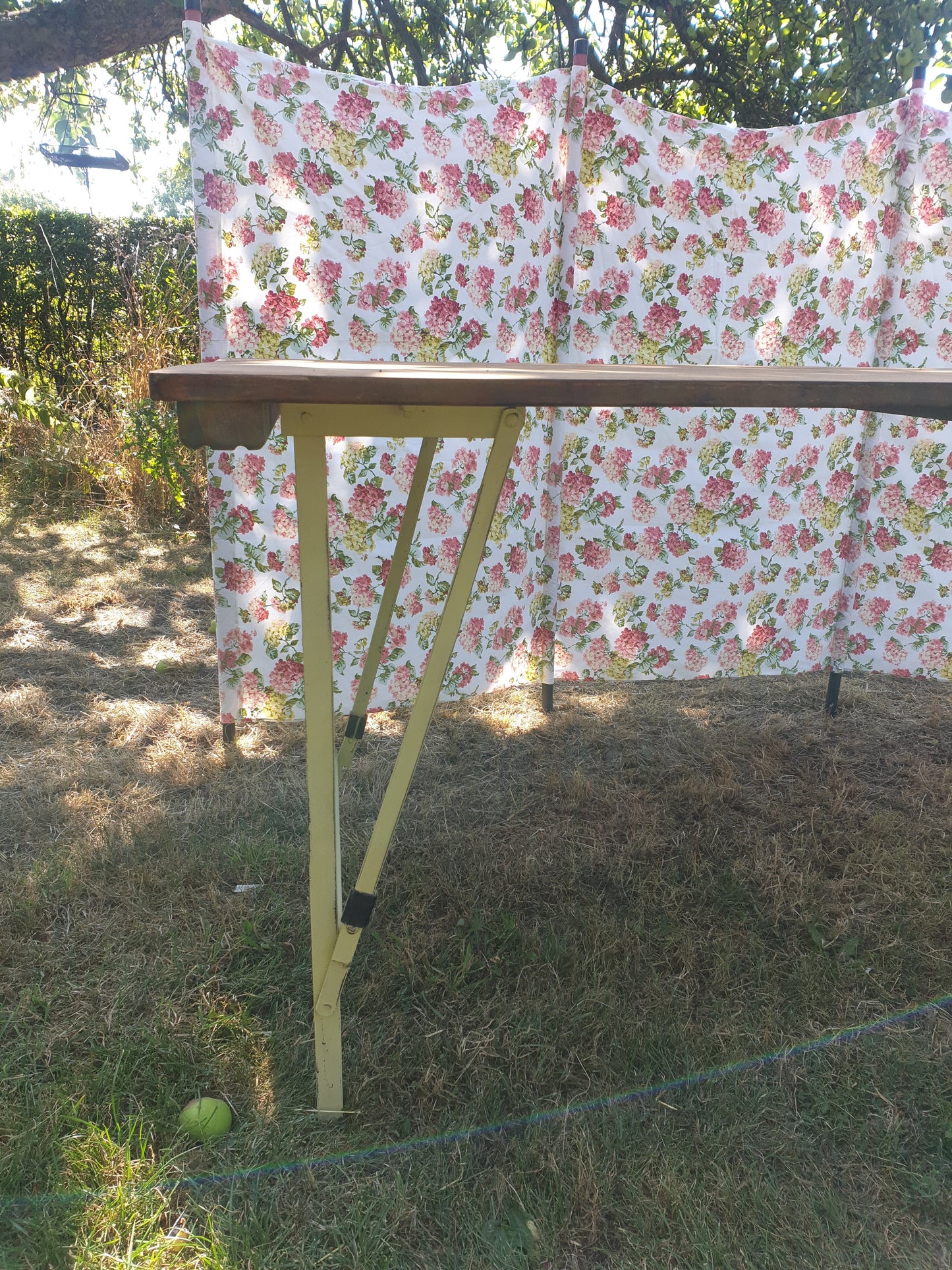 Vintage 3 plank trestle table with folding metal legs