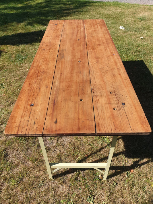 Vintage 3 plank trestle table with folding metal legs